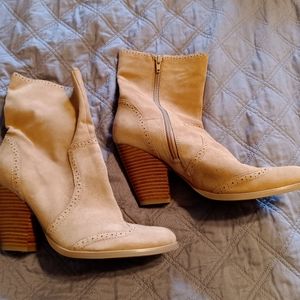 Anne Klein tan suede ankle boots